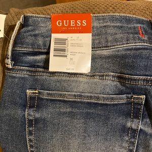 New with tags Guess jeans- size 30 skinny